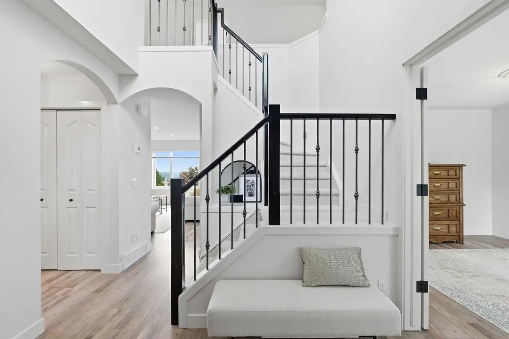 271 Sienna Park View SW Calgary AB T3H 3L2