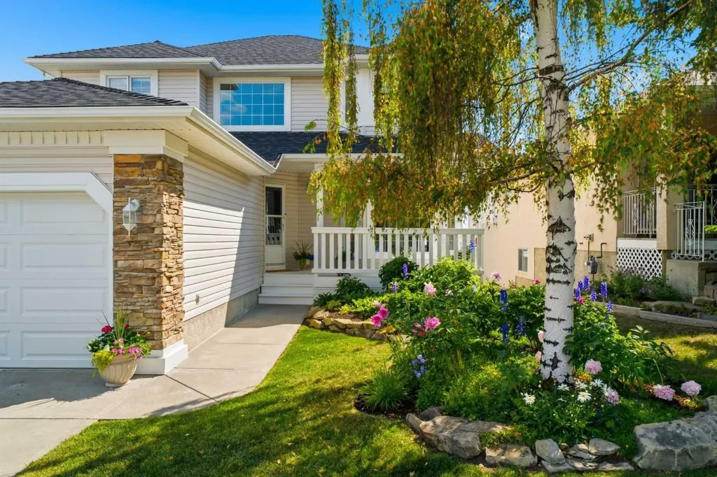 271 Sienna Park View SW Calgary AB T3H 3L2