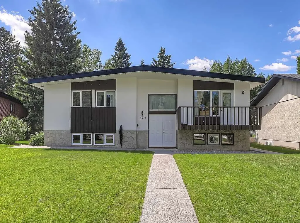 3911 Vincent Drive NW Calgary AB T2N 0K2