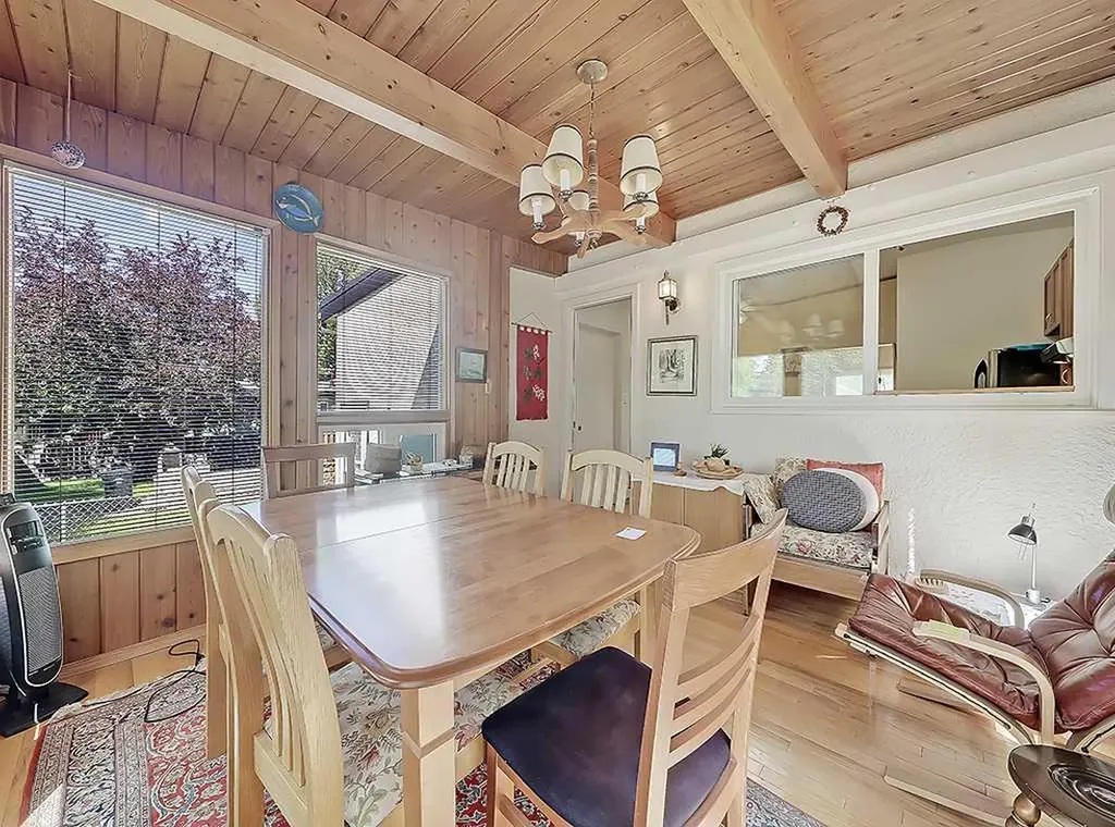 3911 Vincent Drive NW Calgary AB T2N 0K2