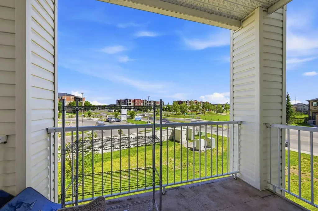 1140 Taradale Drive NE Calgary AB T3J 0G1