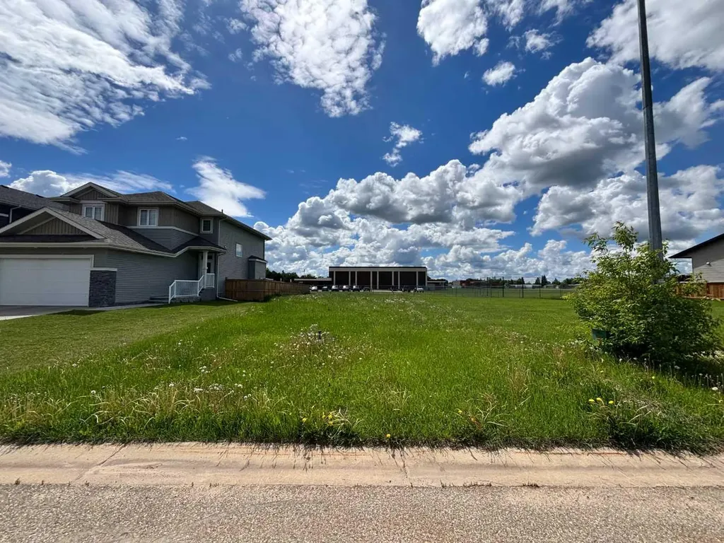 5057 Cornerstone Crescent High Prairie AB T0G 1E0