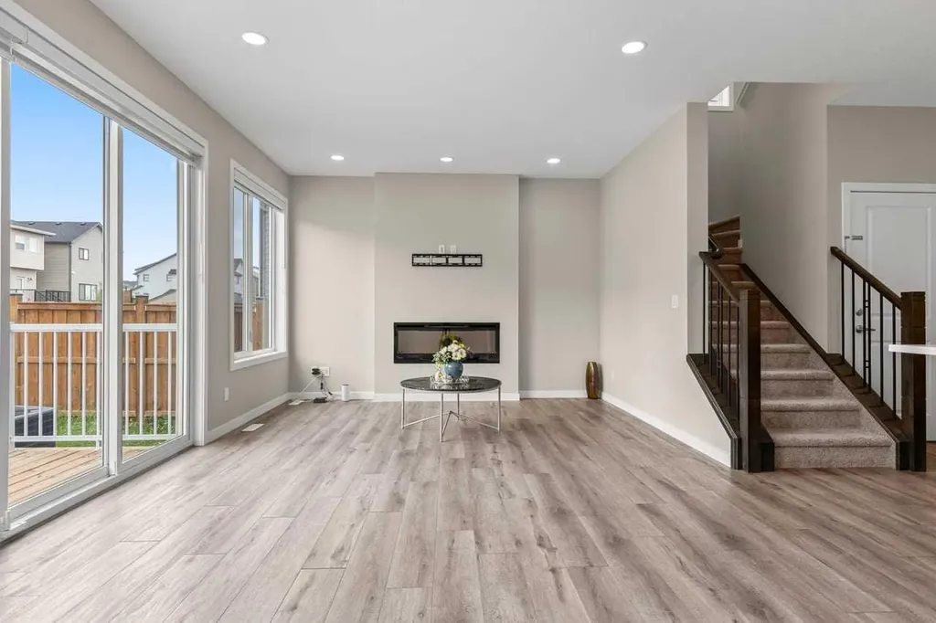 109 Mallard Grove SE Calgary AB T3S 0E2