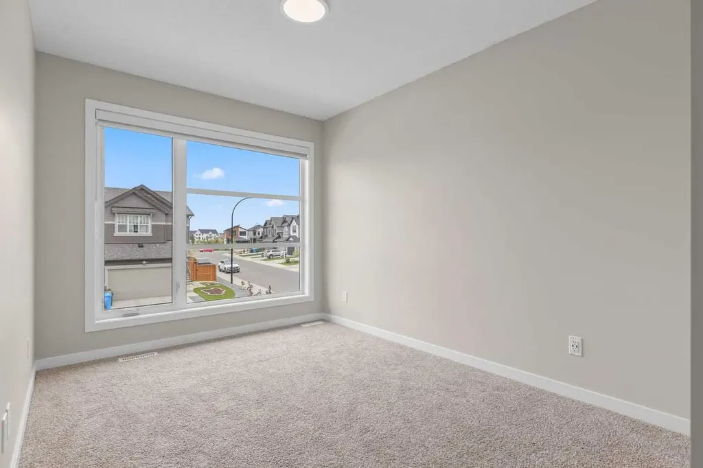109 Mallard Grove SE Calgary AB T3S 0E2