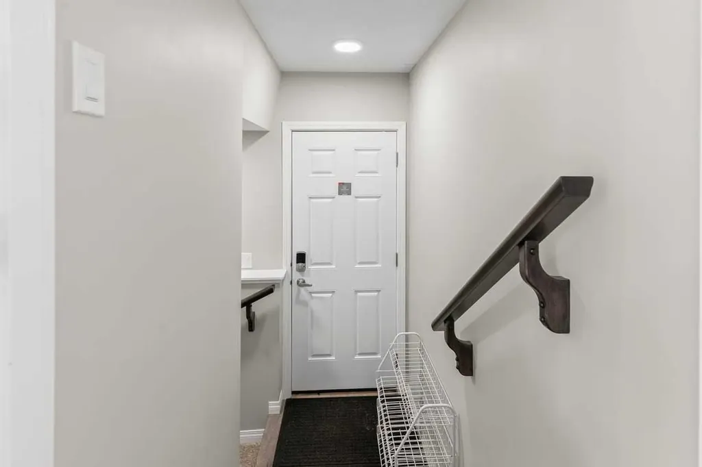 109 Mallard Grove SE Calgary AB T3S 0E2