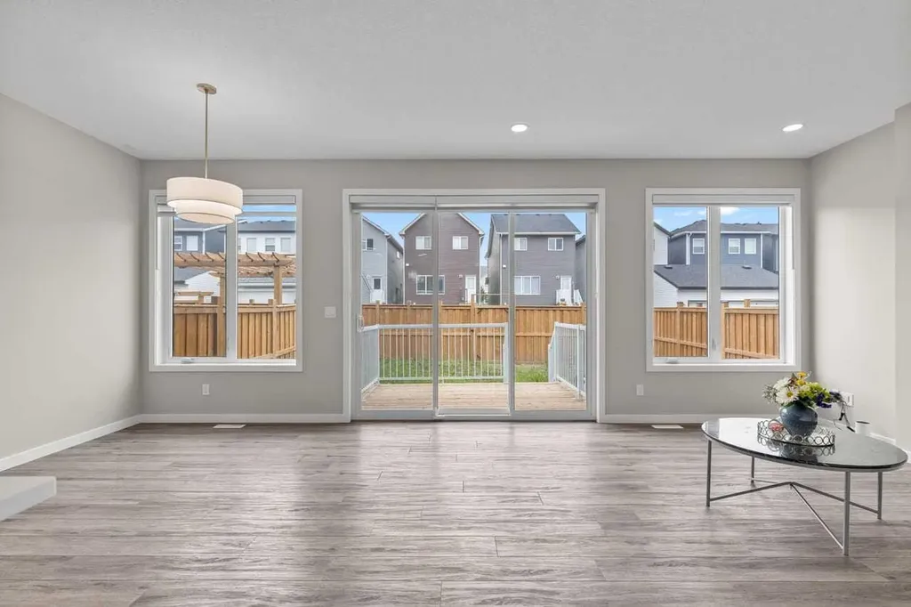 109 Mallard Grove SE Calgary AB T3S 0E2