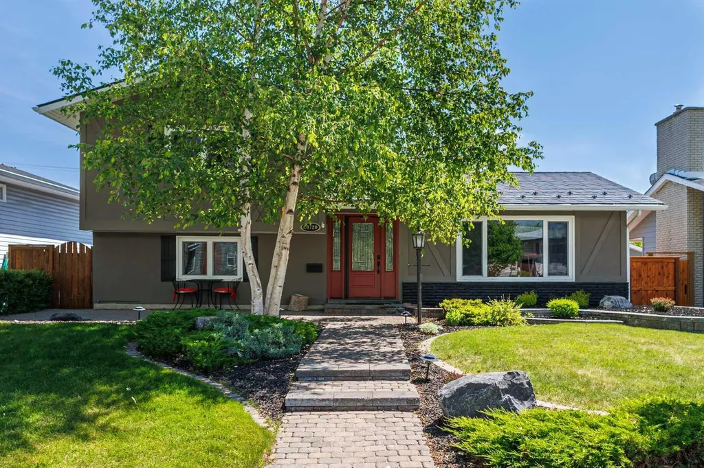 10720 Maplecrest Road SE Calgary AB T2J 1Y1