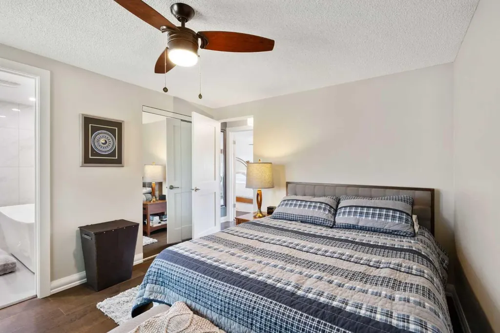 10720 Maplecrest Road SE Calgary AB T2J 1Y1
