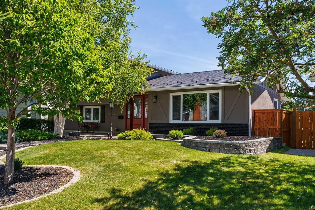 10720 Maplecrest Road SE Calgary AB T2J 1Y1