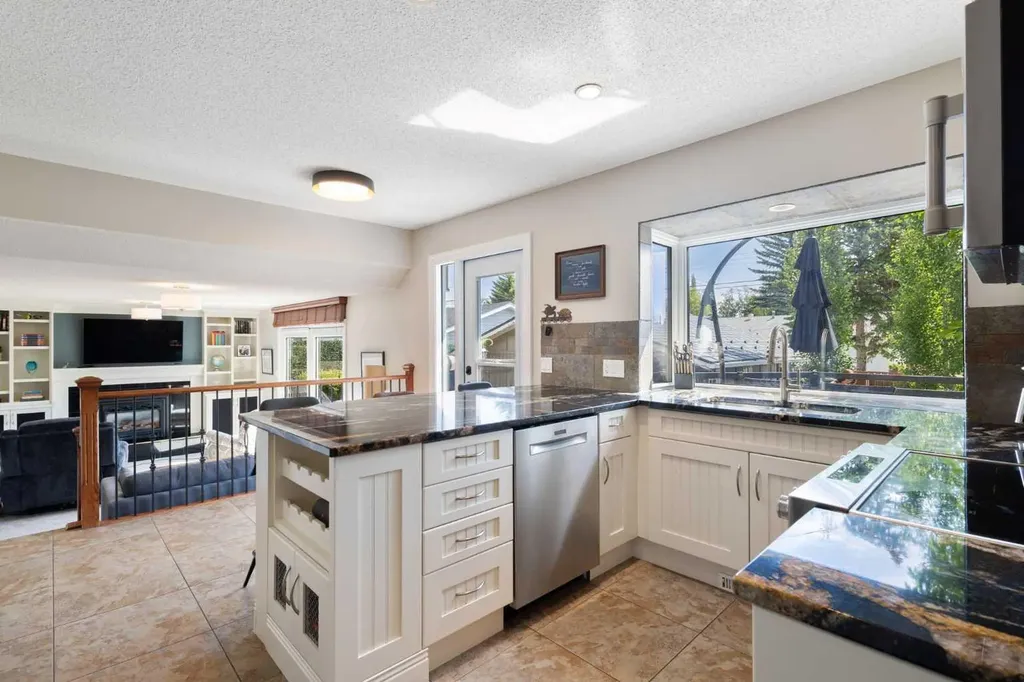 10720 Maplecrest Road SE Calgary AB T2J 1Y1