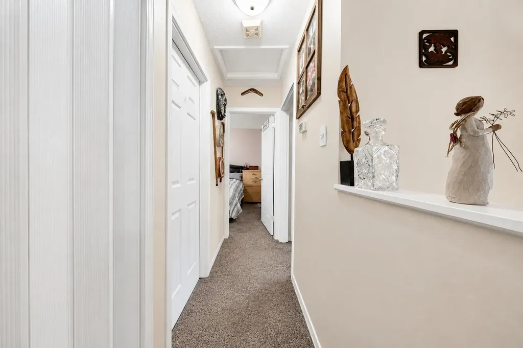 5035 58 Street Close Rocky Mountain House AB T4T 1G5