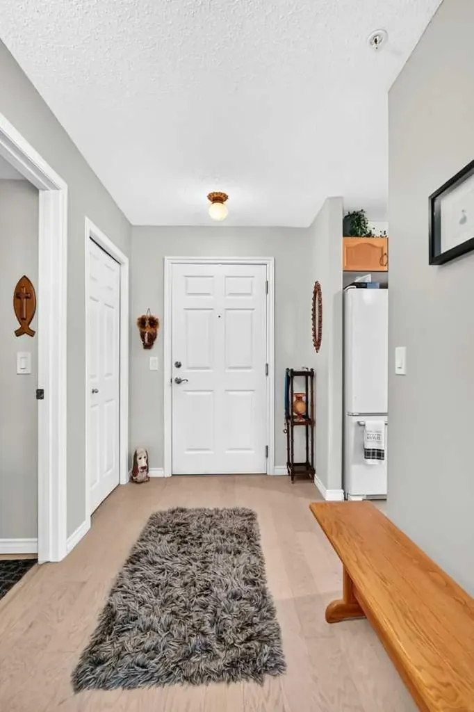 200 Community Way Okotoks AB T1S2L2