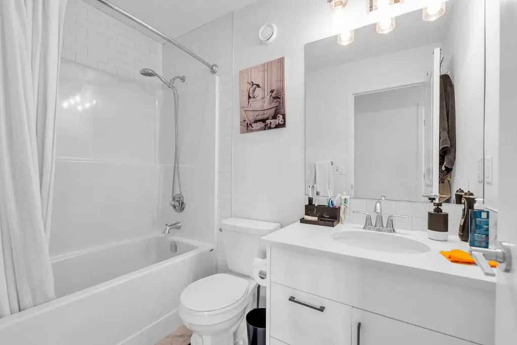52 Edith Gate NW Calgary AB T3A 1Z2