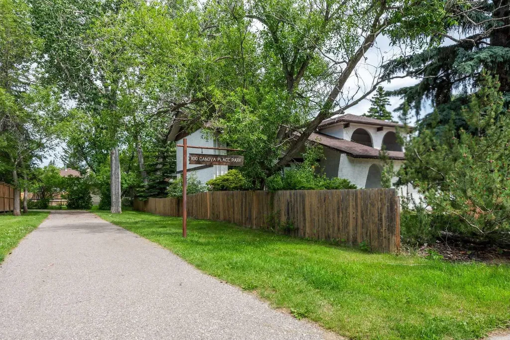 1320 116 Avenue SW Calgary AB t2w2a5