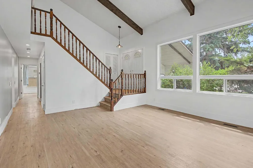 1320 116 Avenue SW Calgary AB t2w2a5