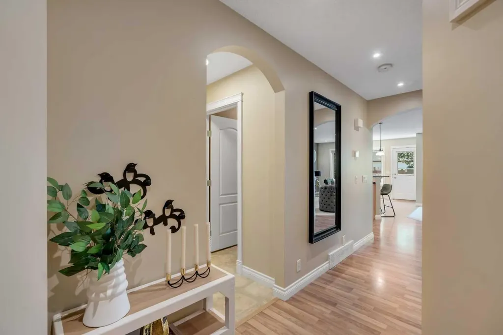 292 Coville Close NE Calgary AB T3K 5V7