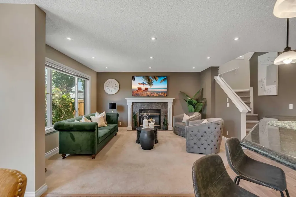 292 Coville Close NE Calgary AB T3K 5V7