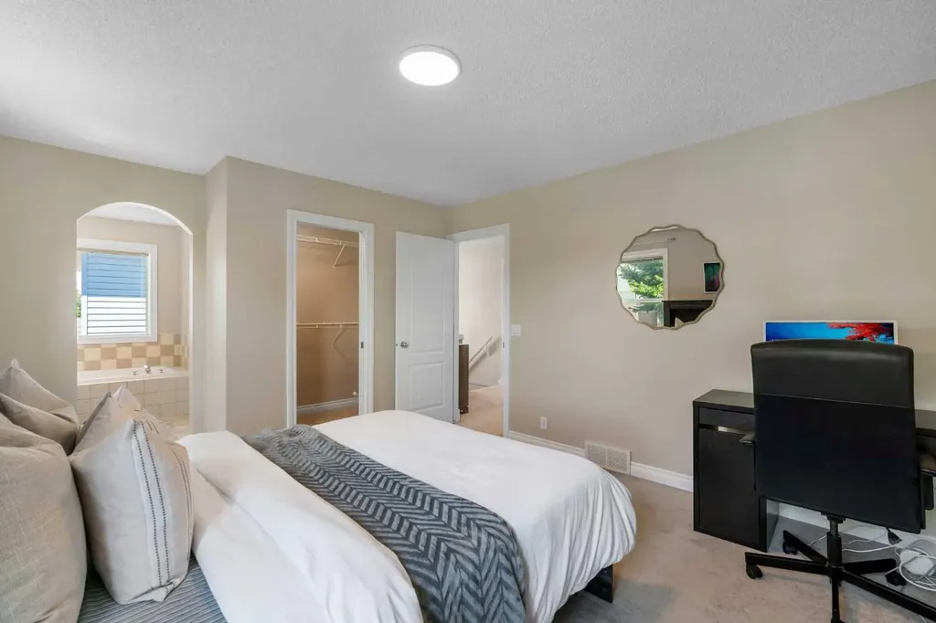 292 Coville Close NE Calgary AB T3K 5V7