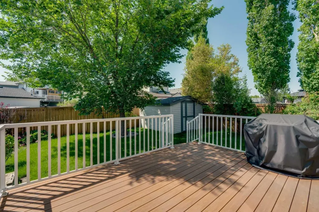 292 Coville Close NE Calgary AB T3K 5V7