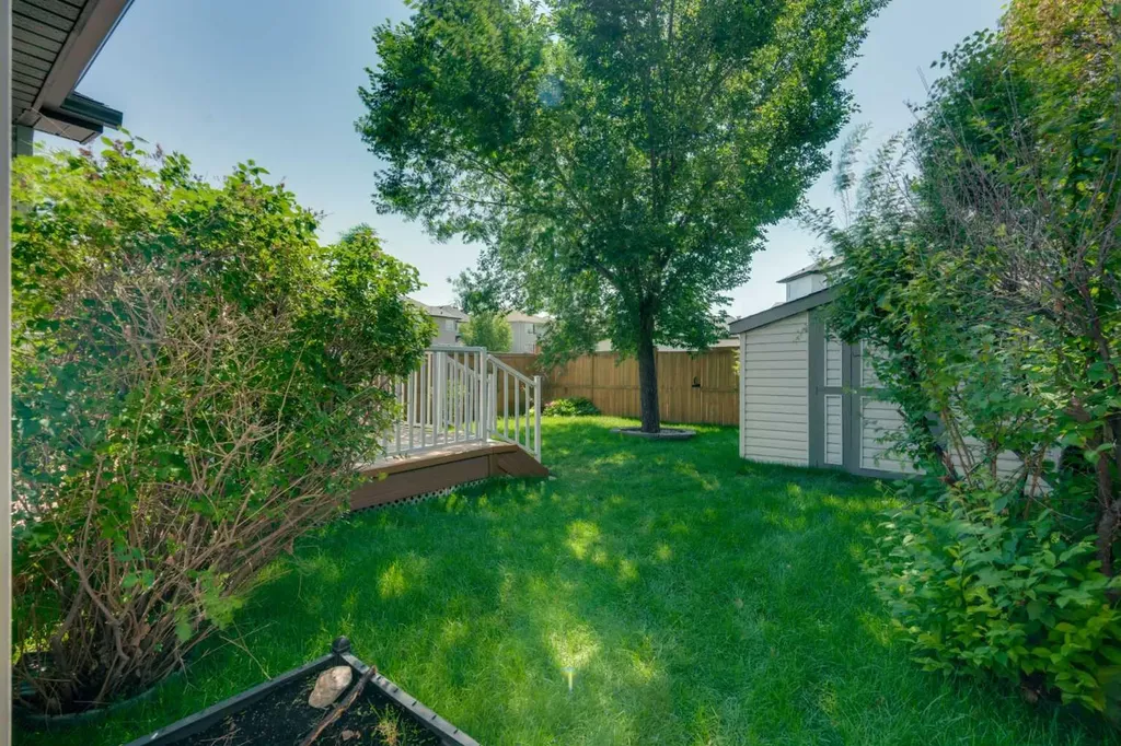 292 Coville Close NE Calgary AB T3K 5V7