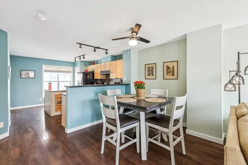 23 Toscana Gardens NW Calgary AB T3L 3C2