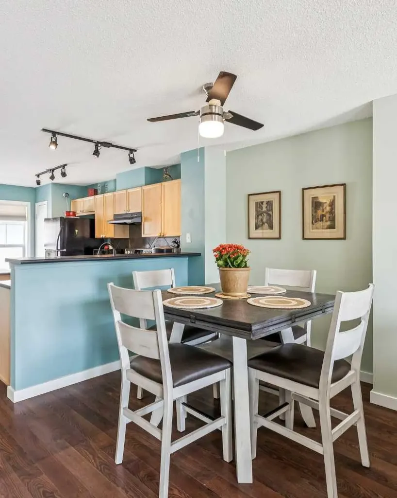 23 Toscana Gardens NW Calgary AB T3L 3C2