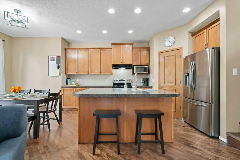 266 Cranwell Bay SE Calgary AB T3M 1G2