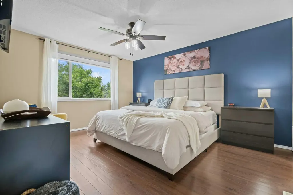 266 Cranwell Bay SE Calgary AB T3M 1G2