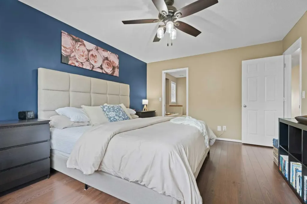 266 Cranwell Bay SE Calgary AB T3M 1G2