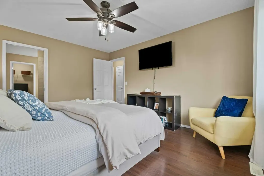 266 Cranwell Bay SE Calgary AB T3M 1G2
