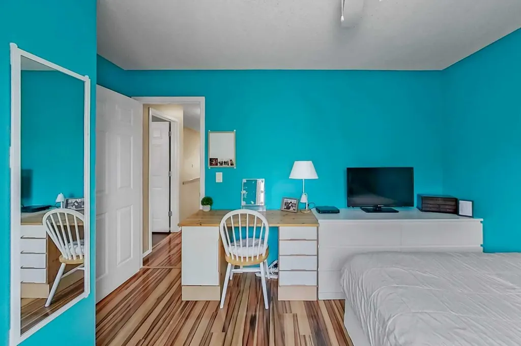 266 Cranwell Bay SE Calgary AB T3M 1G2