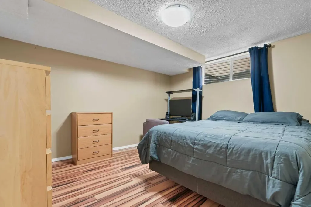 266 Cranwell Bay SE Calgary AB T3M 1G2