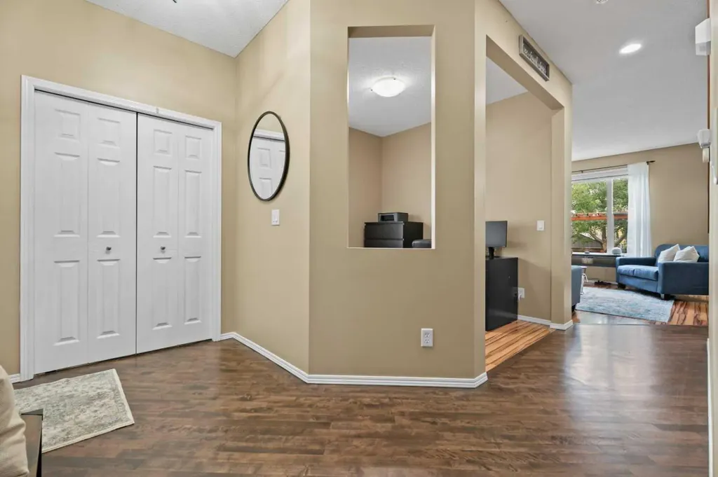 266 Cranwell Bay SE Calgary AB T3M 1G2
