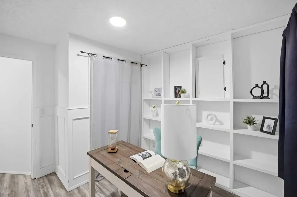 1004 Mckinnon Drive NE Calgary AB T2E 7R8