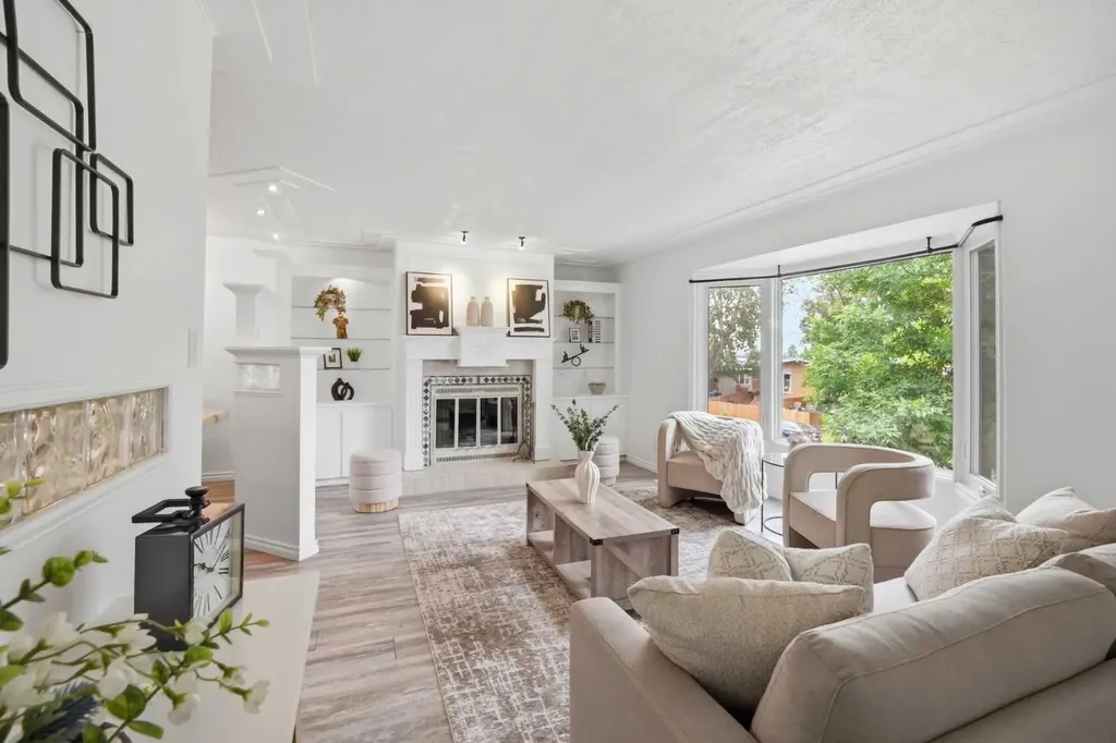 1004 Mckinnon Drive NE Calgary AB T2E 7R8