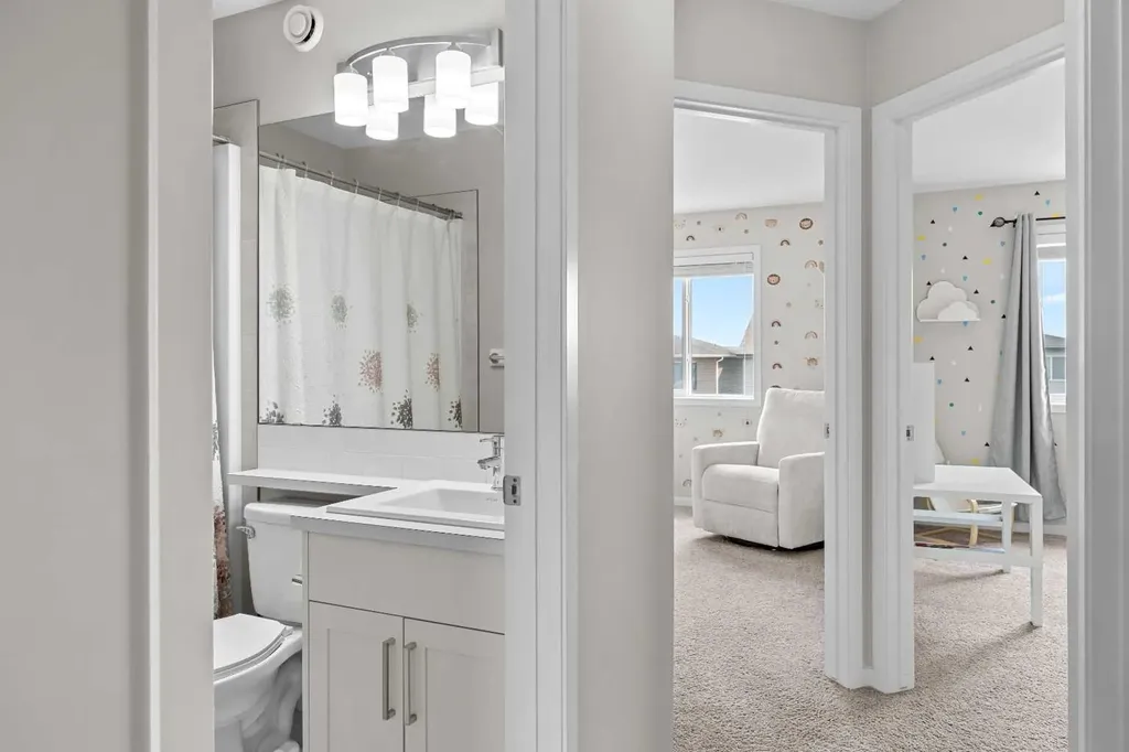 38 Howse Row NE Calgary AB T3P 1A9