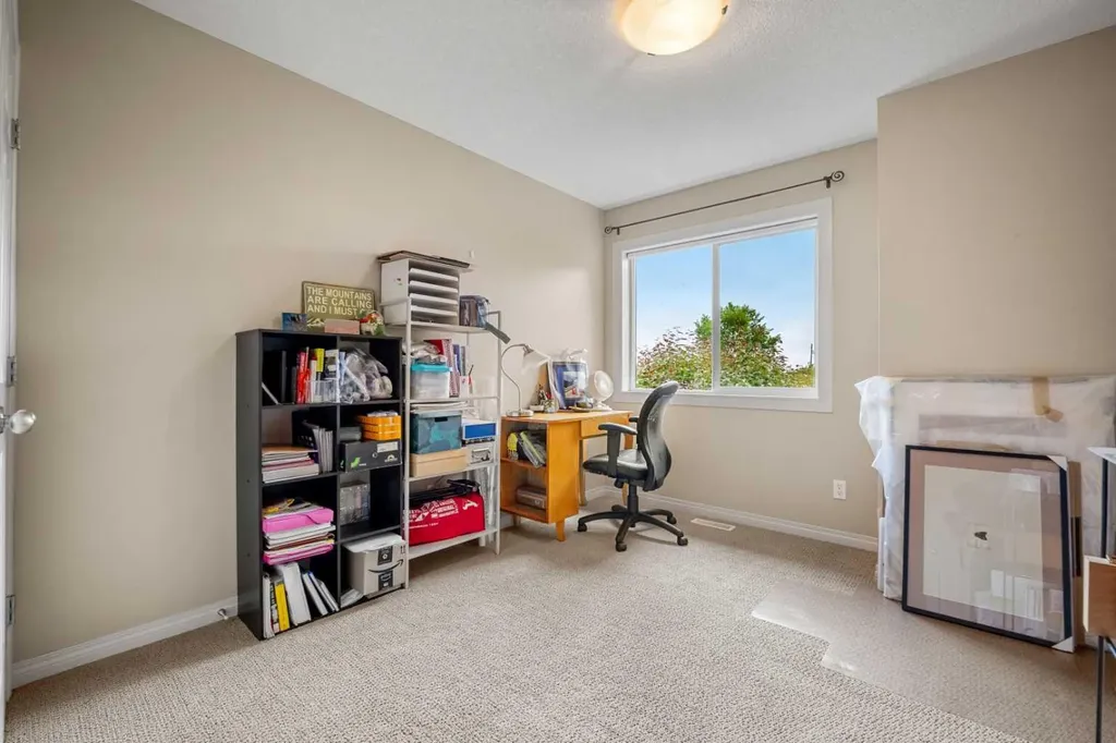 50 Springborough Crescent SW Calgary AB T3H 5M5