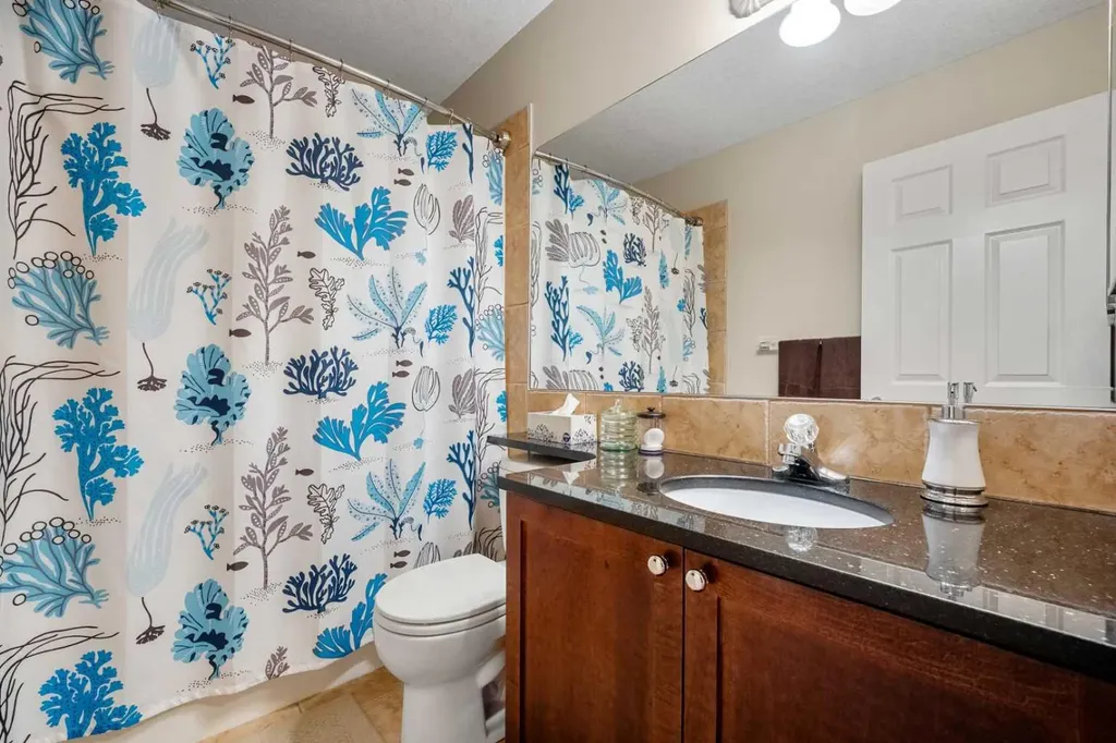 50 Springborough Crescent SW Calgary AB T3H 5M5