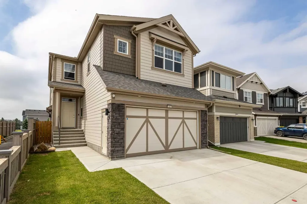 332 Magnolia Crescent SE Calgary AB T3S 0C8