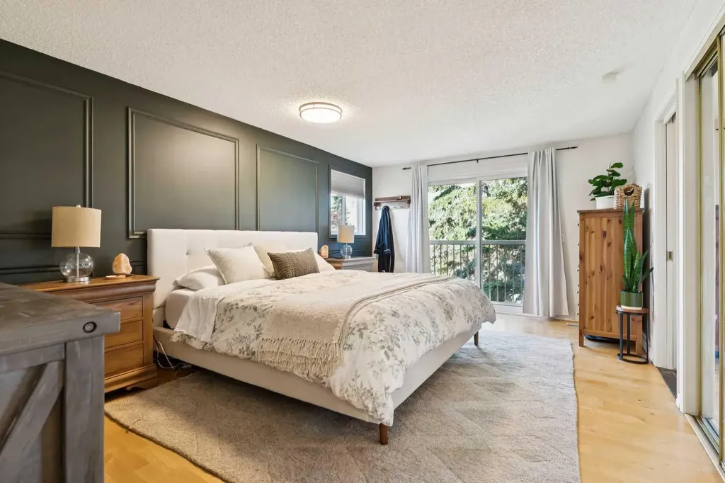 16 Brenner Place NW Calgary AB T2L1Z2