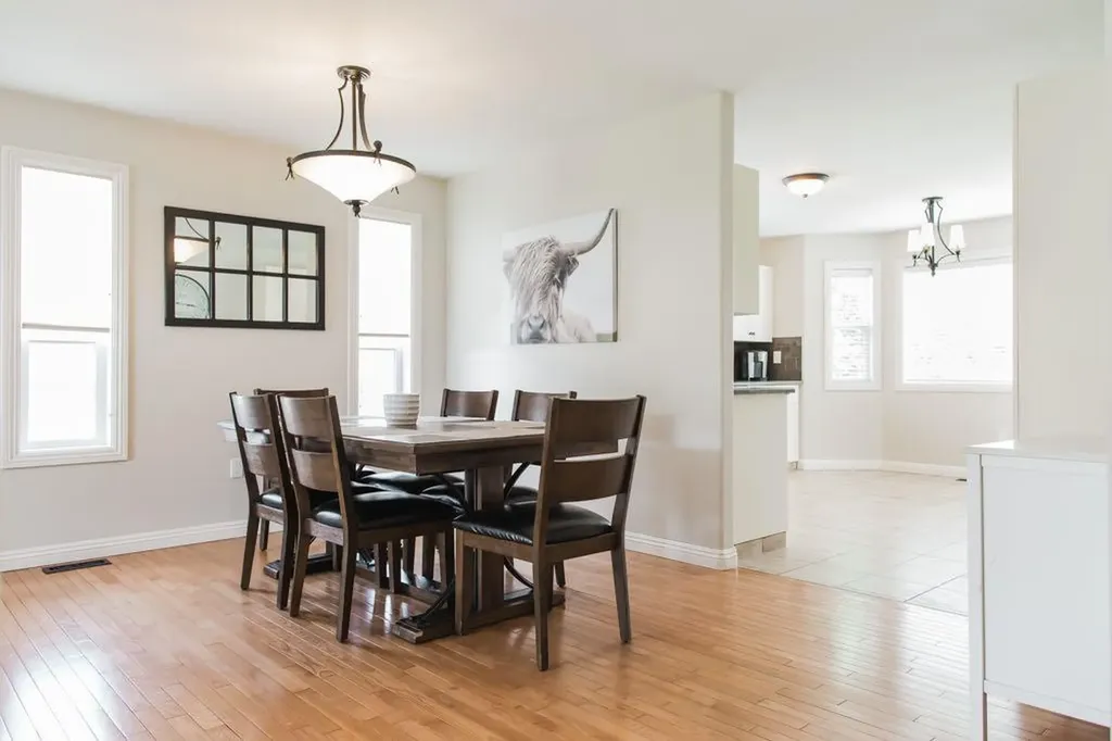 9629 Wedgewood Drive S Wedgewood AB T8W 2G6