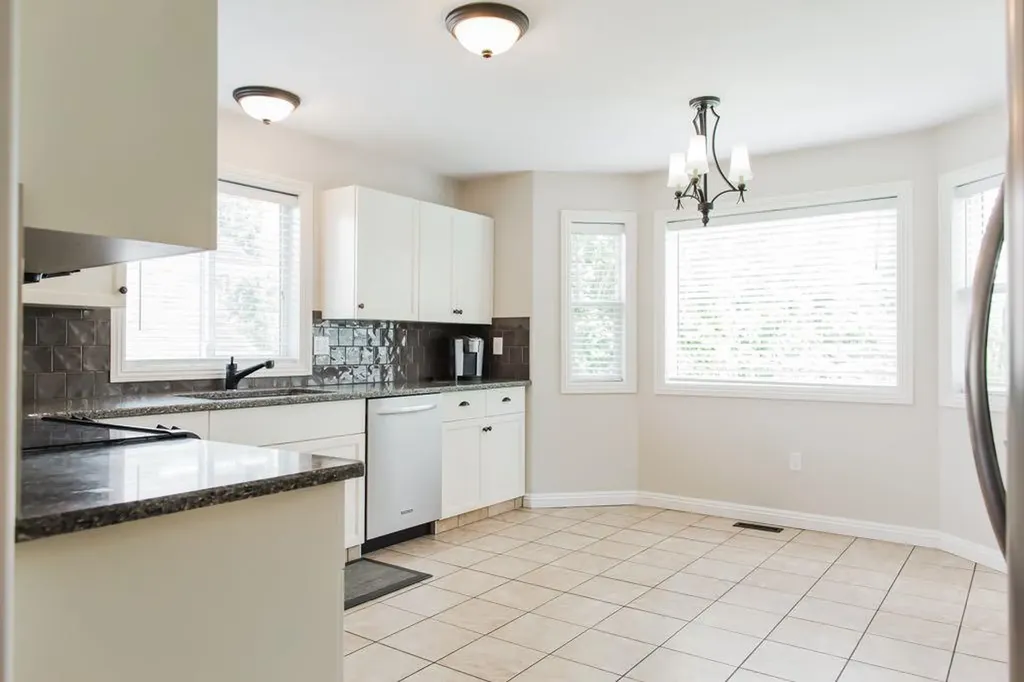 9629 Wedgewood Drive S Wedgewood AB T8W 2G6