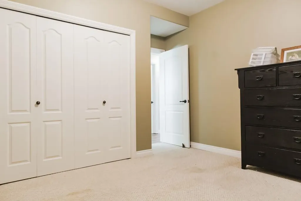 9629 Wedgewood Drive S Wedgewood AB T8W 2G6