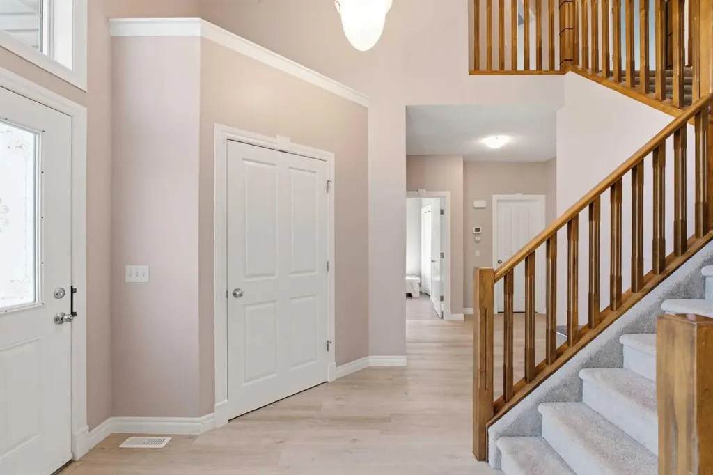331 Parkmere Green Chestermere AB T1X1V5