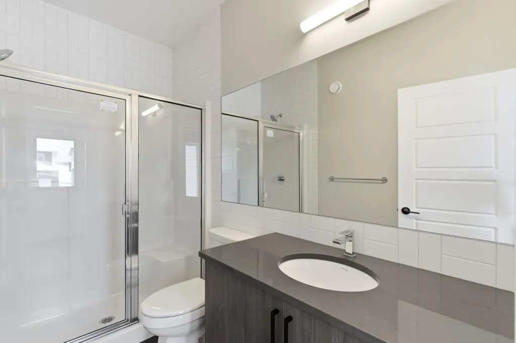 440 Lewiston Landing NE Calgary AB T3P 2J5