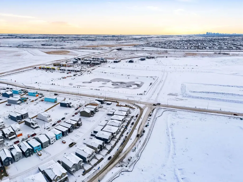 440 Lewiston Landing NE Calgary AB T3P 2J5