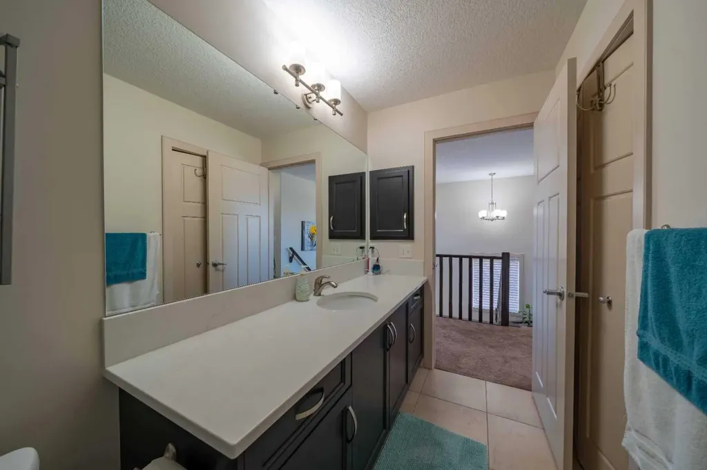 144 Everhollow Street SW Calgary AB T2Y 0B1