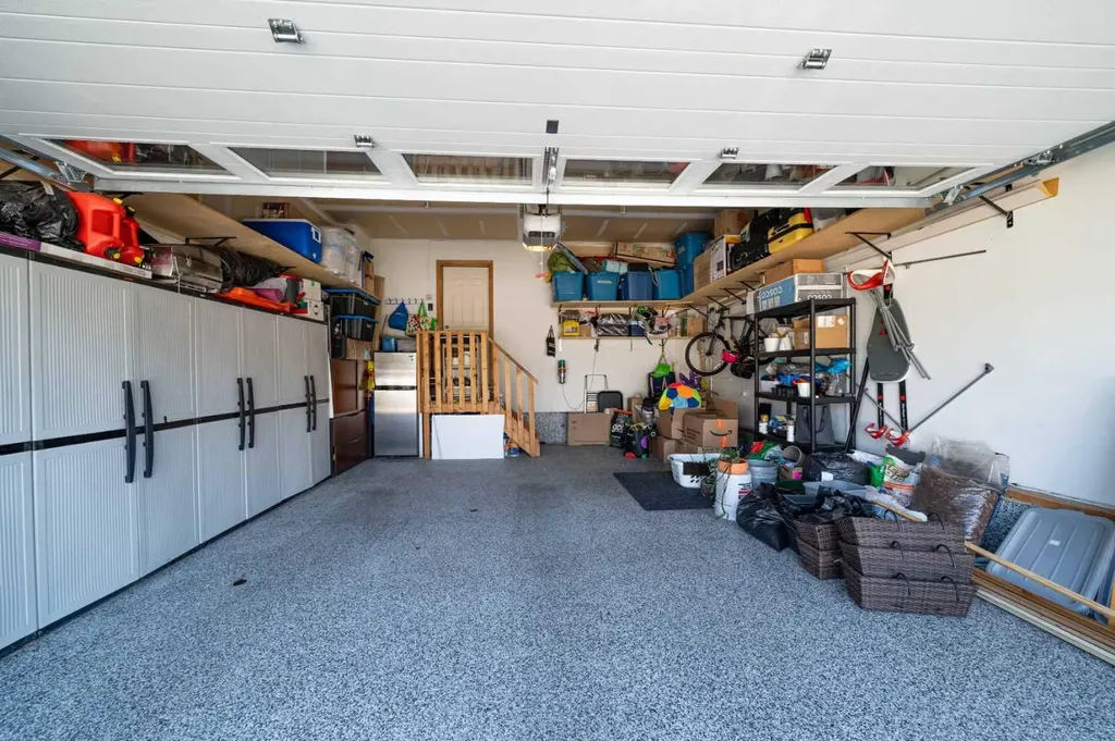 144 Everhollow Street SW Calgary AB T2Y 0B1