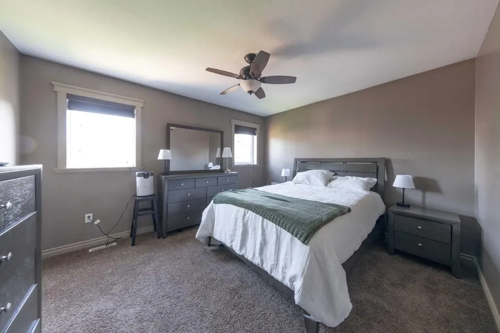 5314 14 Street Lloydminster AB T9V2K1
