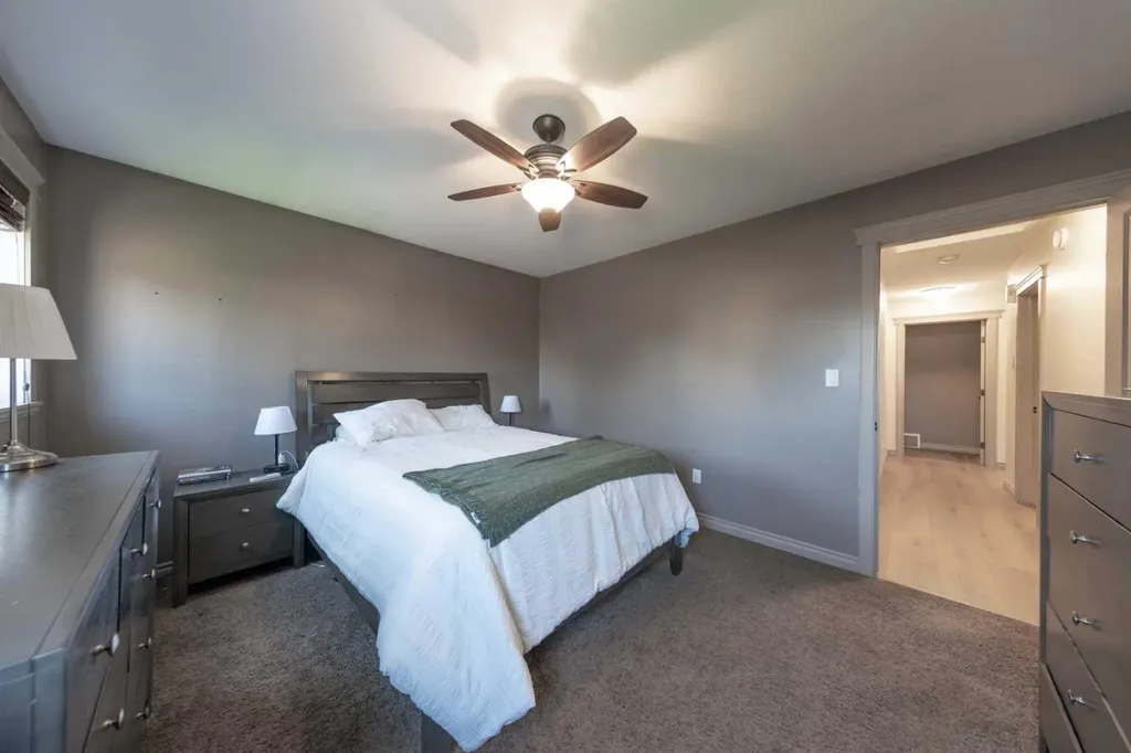 5314 14 Street Lloydminster AB T9V2K1